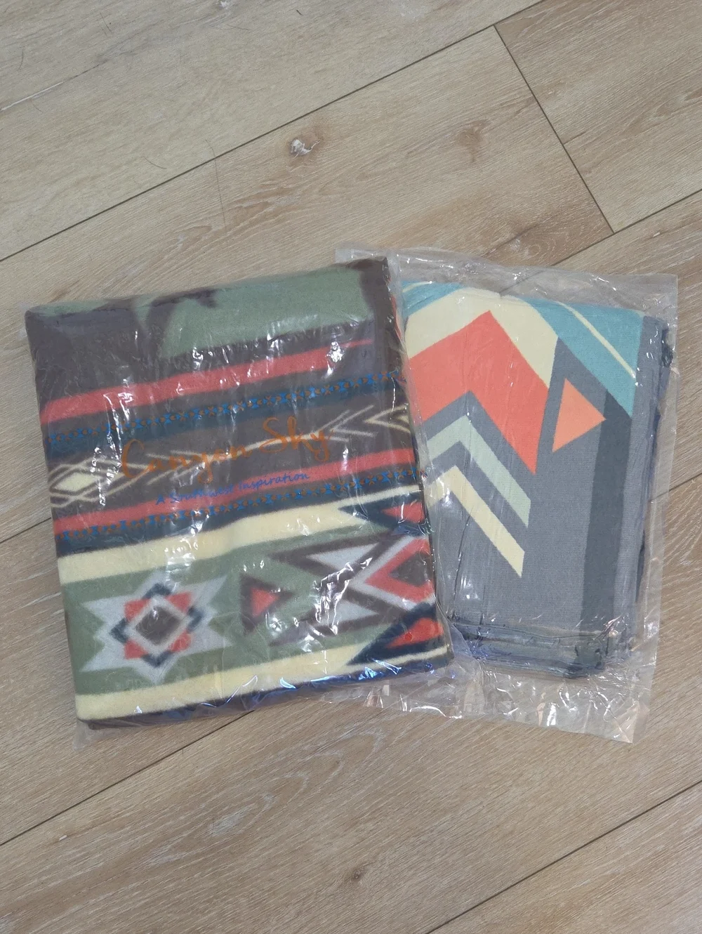 Southwest Print Fleece Throw Blanket Set